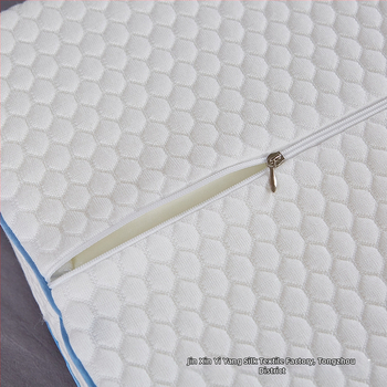 Vankúš na šiju z pamäťovej bavlny, vlnitý dizajn pre oporu krku, obdĺžnikový tvar, minimalistický štýl, výška 5–10 cm