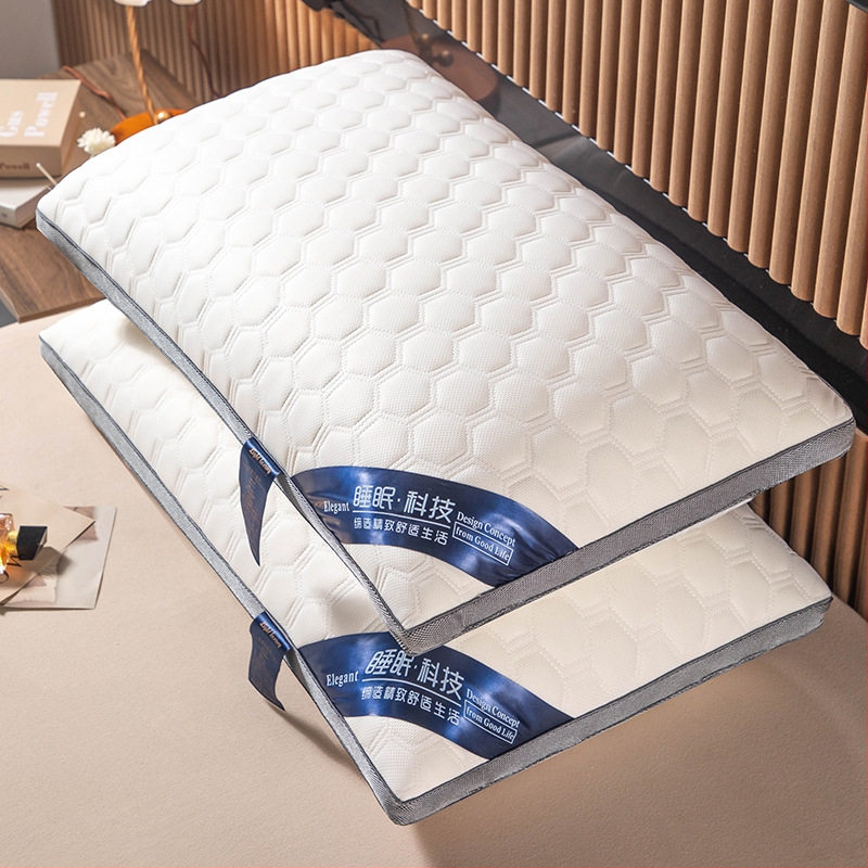 Stačiakampė latekso pagalvė kaklo palaikymui, natūralus lateksas, latekso kiekis 80–90%, svoris 1–2 kg, pritaikymas.