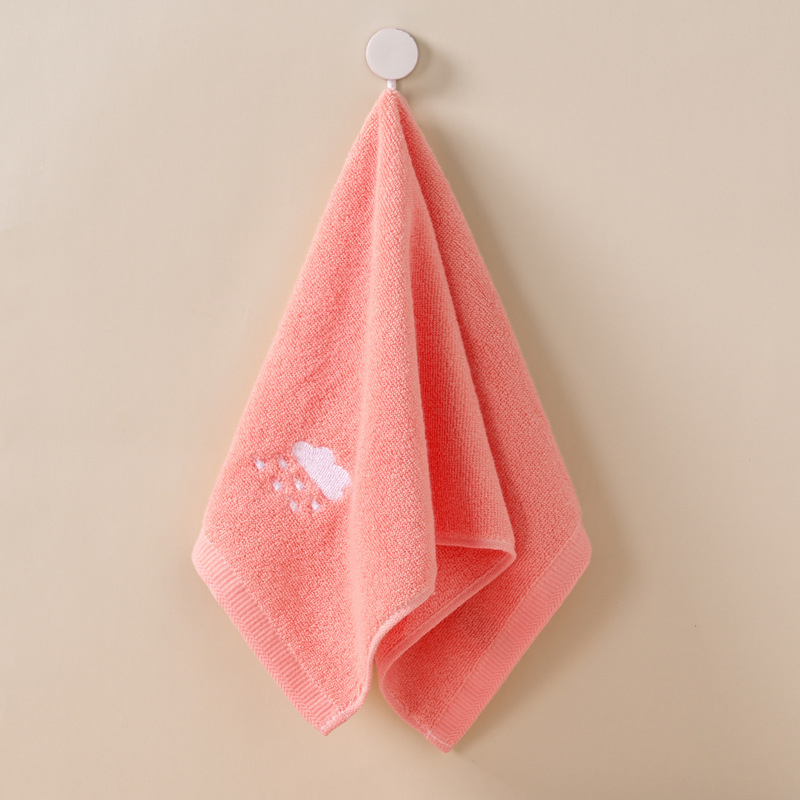 Vaikų veido rankšluostis su piešiniu meškiuko, 100% medvilnė, išsiuvinėtas dizainas, lygiava audinys, svoris 50–80 g