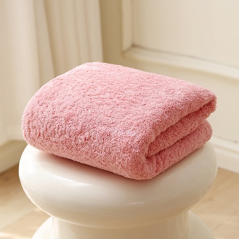 Yiduo 100% medvilnės Vonios rankšluostis Tipo A, 40s siūlai, 500 g+ svoris, siuvinėtas kraštas