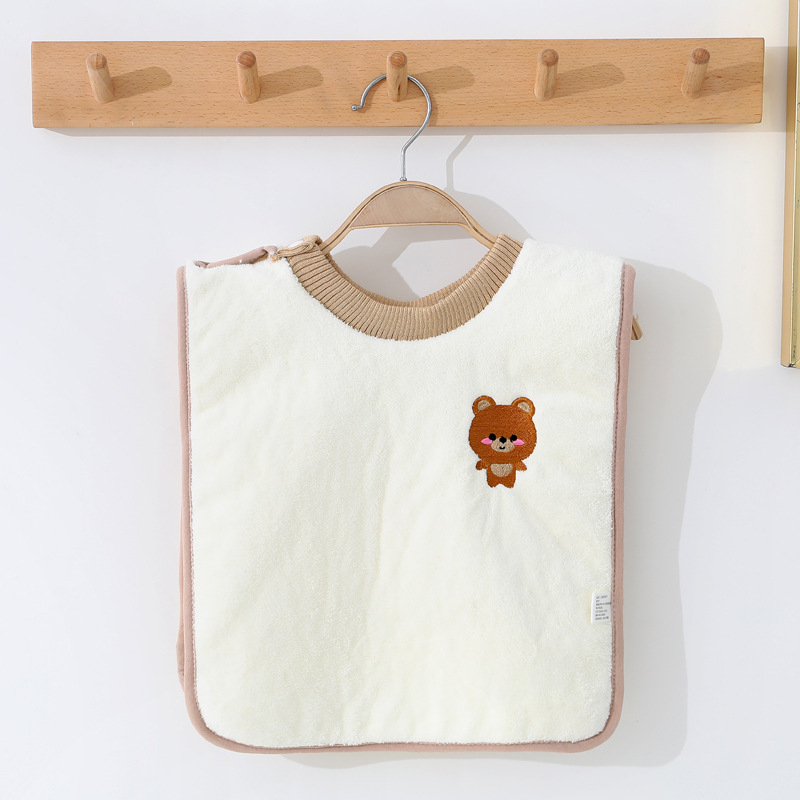 Vaikų vandeniui skirtas veido ir valgymo rankšluostis — coral fleece, siuvinėjimas ir apipjaustymas, amžius 2–8 m