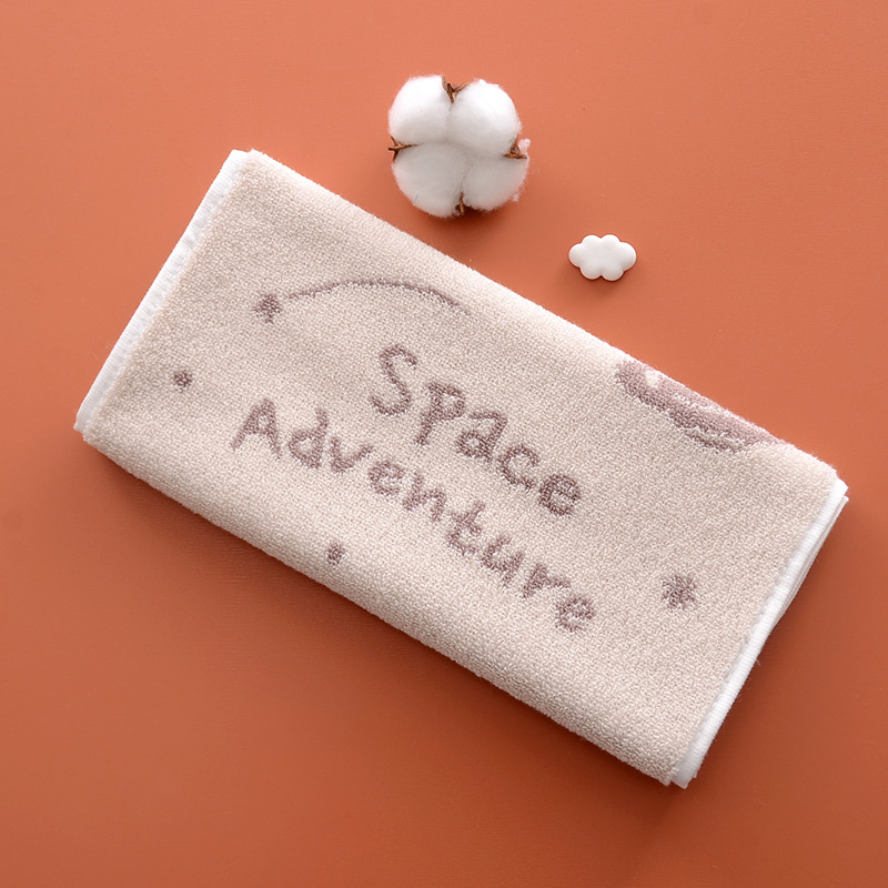 Vaikiškas rankšluostis iš 100% medvilnės, džakardinė audinys, 32s siūlai, 50–80 g, kūdikiui, karikatūros raštas, pritaikomas