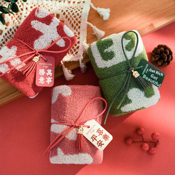 Dāvanu dvielis sejai no 100% kokvilnas, dzija 32s, svars 50–80 g, pielāgošana pieejama