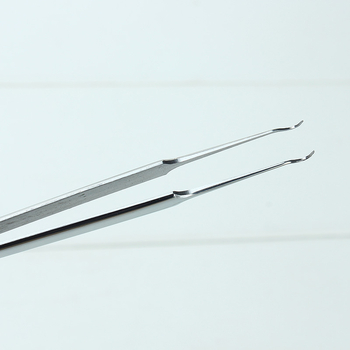 Fangling age set alata za akne od nehrđajućeg čelika, 2 dijela, u metalnoj kutiji