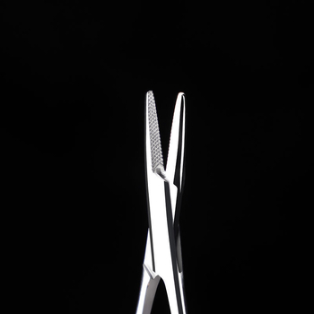 Chirurginis adatų laikiklis iš nerūdijančio plieno – daugkartinis naudojimas, su pilnų dantų žandikauliais siuvimui, pakuotė 1 vnt