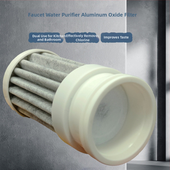 Vandens filtravimo elementas čia: sinterizuotos anglis, PP vata ir ABS korpusas; srautas 2 L/min; universalus modelis; skirtas priekinio vandens filtro buteliukei; sunkieji metalai pašalinami.