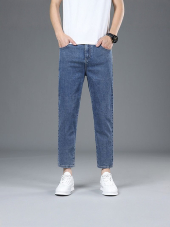 Blugi pentru bărbați cu croială dreaptă – denim, lungime de nouă părți, talie medie, fermoar, spălați