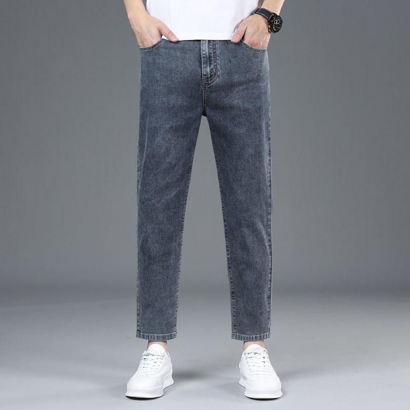 Blugi pentru bărbați cu croială dreaptă – denim, lungime de nouă părți, talie medie, fermoar, spălați