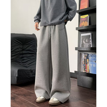 Férfi fleece-béléssel bélés széles lábú nadrág, középmagas derék, kötős zárás, vastag pamut anyag