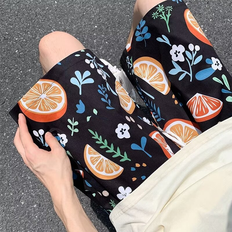 Paplūdimio šortai — gatvės stiliaus, dryžuotas raštas, triušio kailio audinys, mikroelastinis