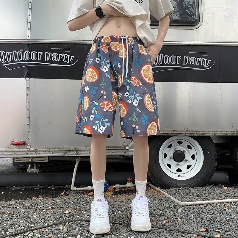 Paplūdimio šortai — gatvės stiliaus, dryžuotas raštas, triušio kailio audinys, mikroelastinis