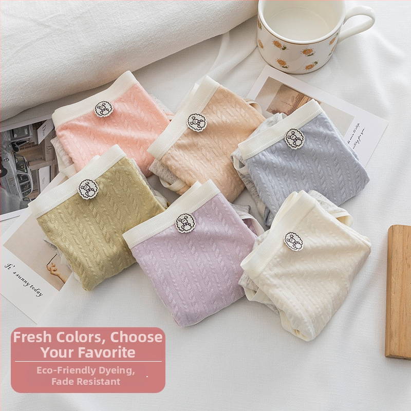 Bonas naiste menstruatsioonialused, antibakteriaalsed, keskmise kõrgusega, lekkekaitse; peamine materjal: regenereeritud tselluloosi kiud 93,9%, kaunuma odere 100% puuvill