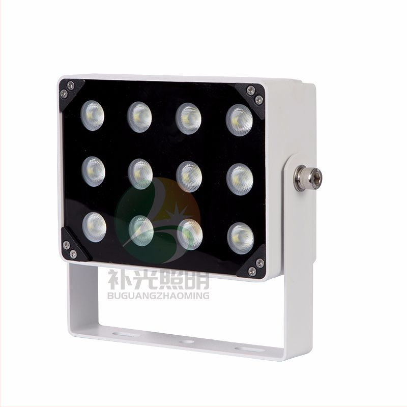 LED stebėjimo šviesa su blyksniu – IP66, 15W, 1950 lm, AC 86-260V, modelis BG-15WBGD-X, skirta eismo stebėsenai ir numerių atpažinimui