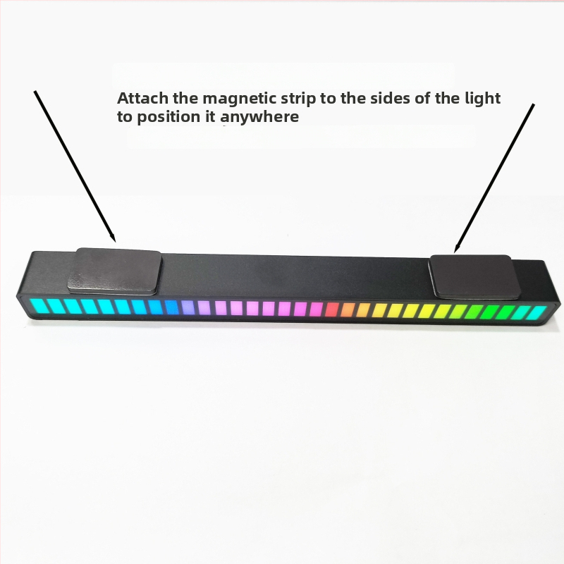 Vnútorné LED ambientné svetlo pre auto s RGB rytmom a hlasovým ovládaním, ABS materiál, 1.5W, 5V, 1.5A, kompatibilné s modelom 102