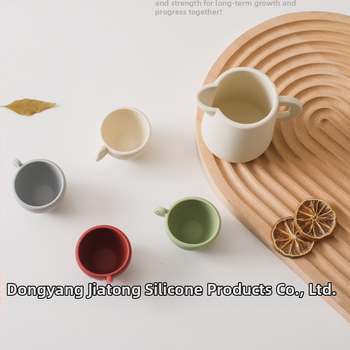 Vaikų silikono arbatų rinkinys – vaidybos virtuvės žaislas, 4-6 metų, silikono medžiaga, lavina rankų-akių koordinaciją ir vaizduotę