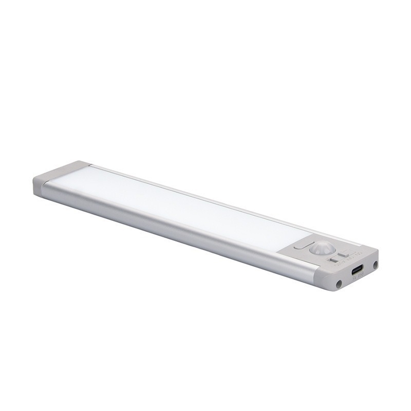 Szenzoros éjszakai lámpa szekrényhez — vezeték nélküli, hosszú öntapadós szalag, beépített akkumulátor, három színhőmérséklet, 16 színváltozat