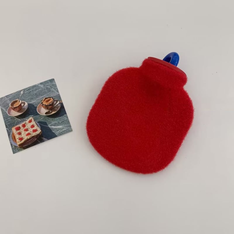 Sac de apă caldă umplut cu apă - plastic, încălzire prin injectare de apă, stil minimalist modern, Iarna 2025