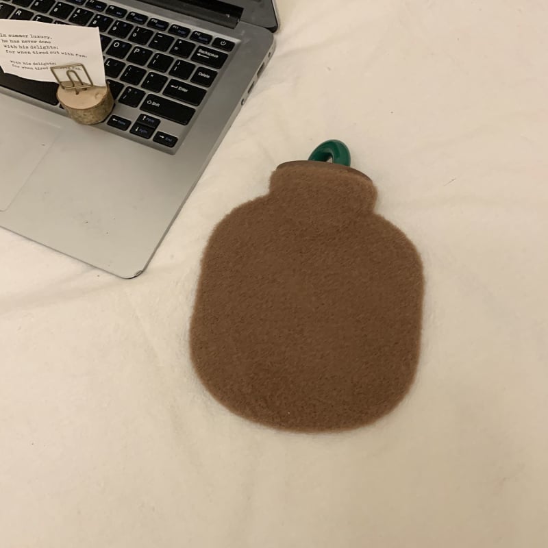 Sac de apă caldă umplut cu apă - plastic, încălzire prin injectare de apă, stil minimalist modern, Iarna 2025