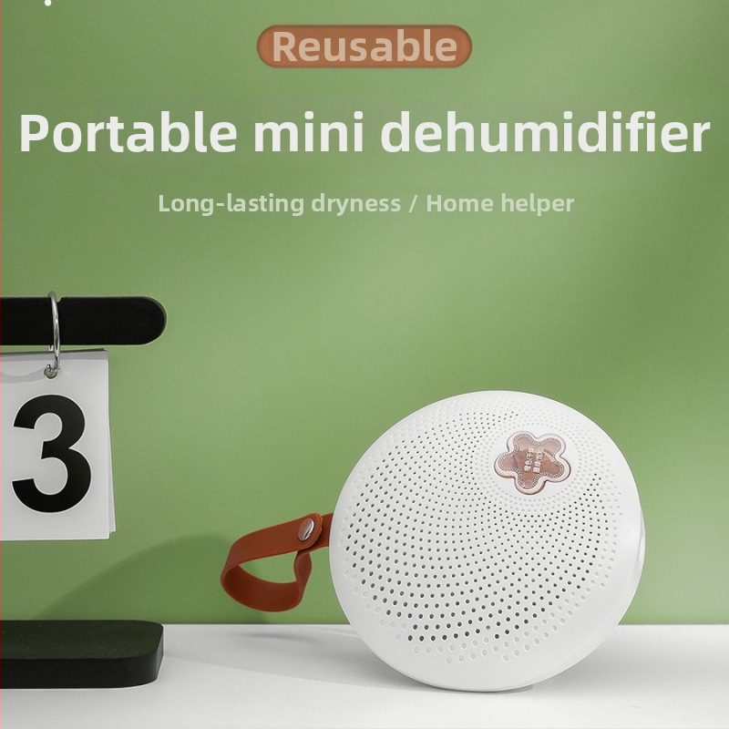 Kompakta mājas mitruma noņemšanas iekārta, modelis K-5, 20W, 220V, 1 L tvertne, mitruma noņemšana līdz 1 L/h, piemērots guļamistabai un garderobei