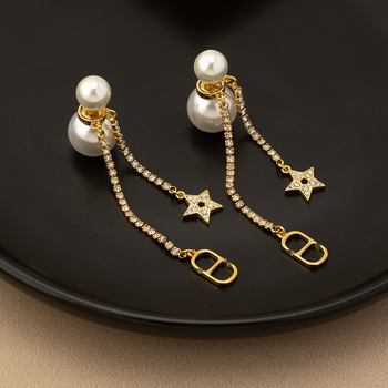 Auskarai su imitacinėmis perlėmis, raidžių/teksto forma, elektroplakavimas, lengvas prabangos stilius, universalus