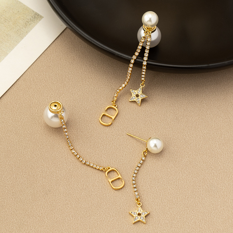 Auskarai su imitacinėmis perlėmis, raidžių/teksto forma, elektroplakavimas, lengvas prabangos stilius, universalus