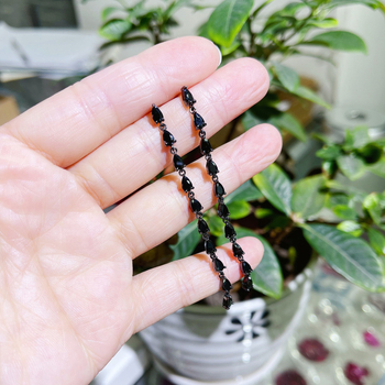 Naušnice kapkovitog oblika sa cirkonima, 925 srebrni štiftovi, korejski stil