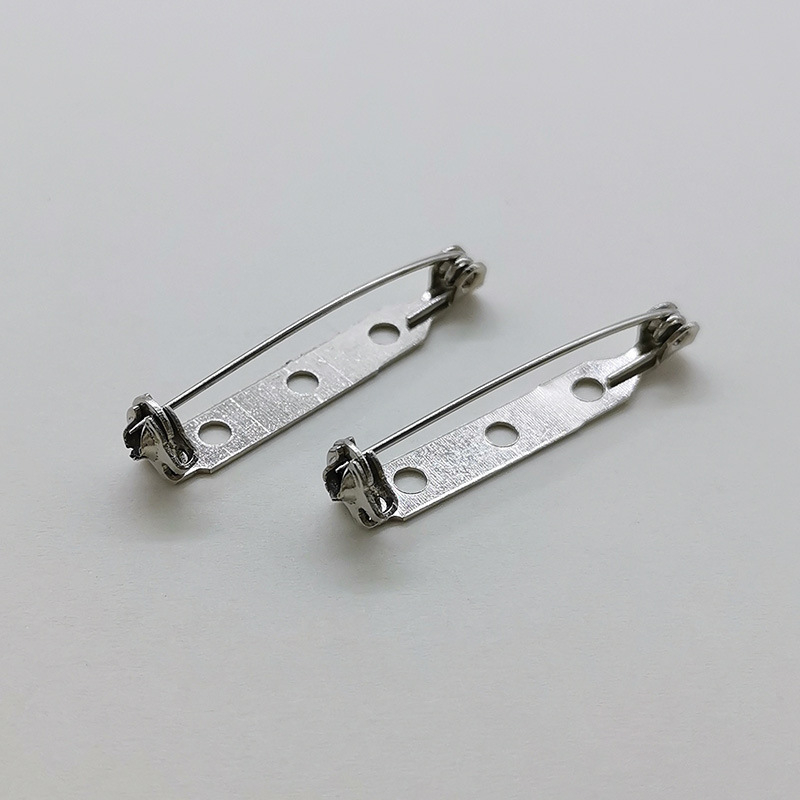 Corsage smeigtukas, metalinis, šiuolaikinio minimalistinio stiliaus (Medžiaga: Geležis; Apdaila: Elektroplakavimas; Pritaikymas: Drabužiai)