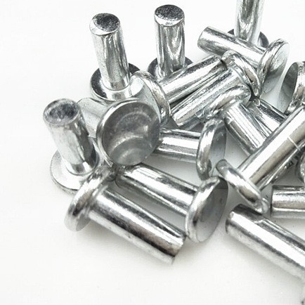 Nita, galvanizuota, su plokščią galva, iš anglies plieno, GB/T 109-1986, Zheng Wei hardware