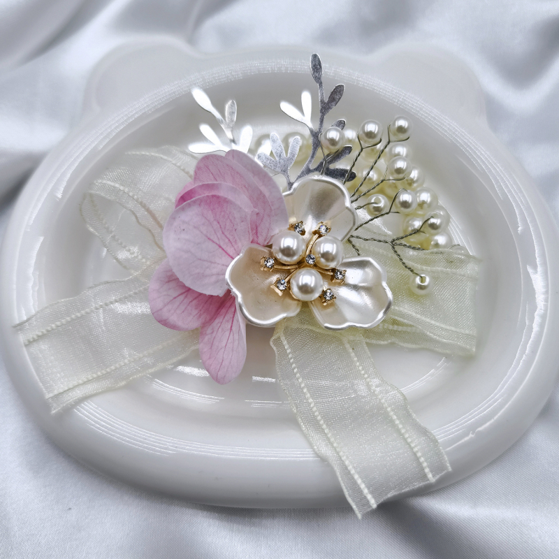 Vestuvinė rankos gėlė kumoms, plastikinė gėlė ant rankos, lipni apdaila, kinų stilius – dovana