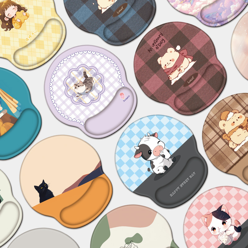 Vienpusė pelės kilimėlis su silikonine riešo atrama, anti-slip guminė pagrindė, vienpusiškas, karikatūrinis dizainas