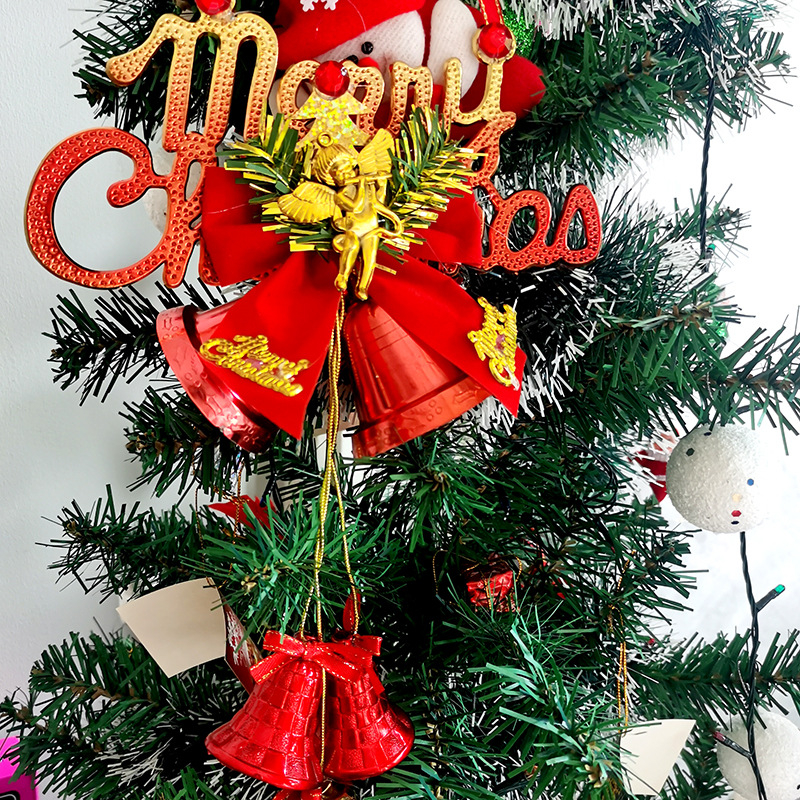 Коледна украса: английска буква-знак със звънчета – пластмасов инжекционно формован декор от Wonderful Quality (Festival Supplies) – коледни украси