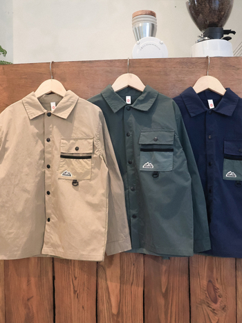 Dječja košulja s reverom, pamuk materijal, dugi rukavi, brzo-sušeći vanjski dio, jesen 2025