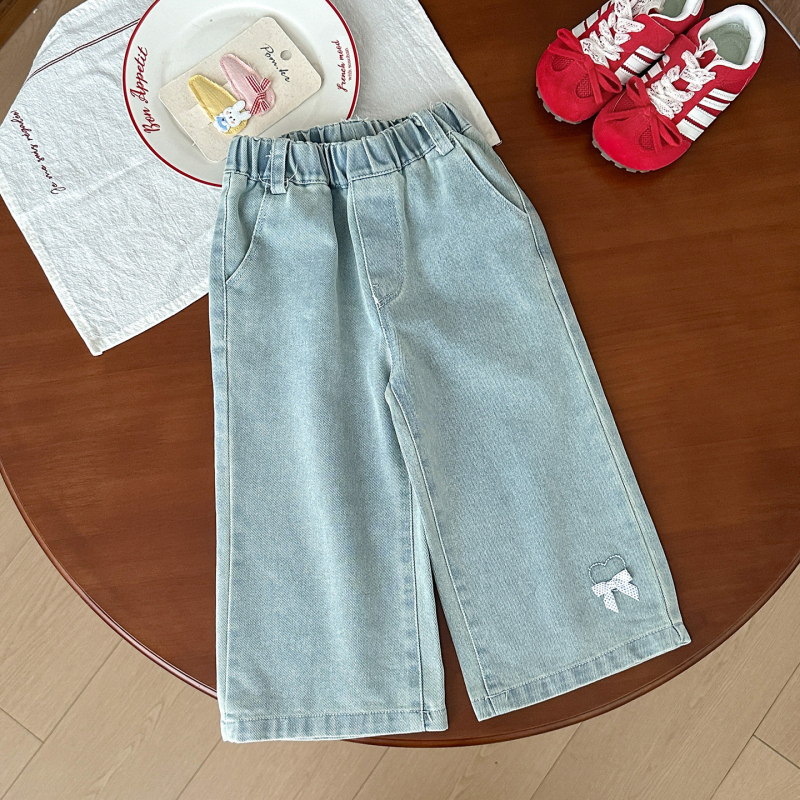 Korejski stil dječji jesenski trodijelni set: denim široke hlače, pleteni prsluk i košulja s cvjetnim ovratnikom; za dob 3-8 godina