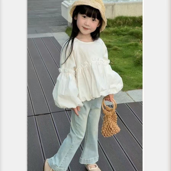 Set din două piese pentru fetițe: bluză cu mâneci bufante și blugi din denim, 80% bumbac, primăvară-toamnă