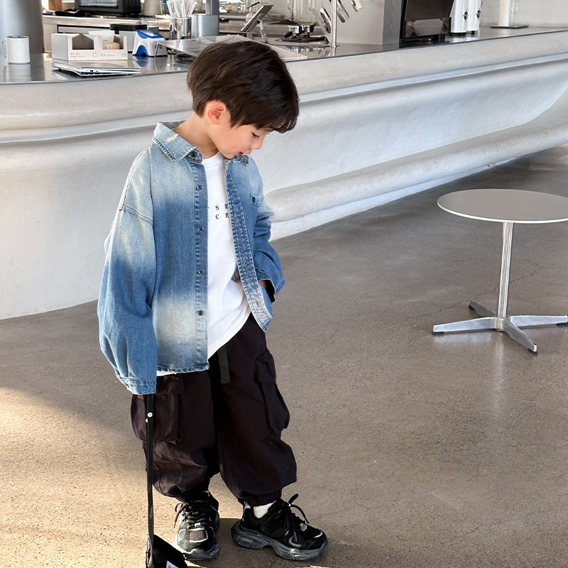 Dječja džins košulja za dječake, korejski stil, dugi rukav, 98% pamuk, jesen 2024, pogodna za djecu od 8 godina