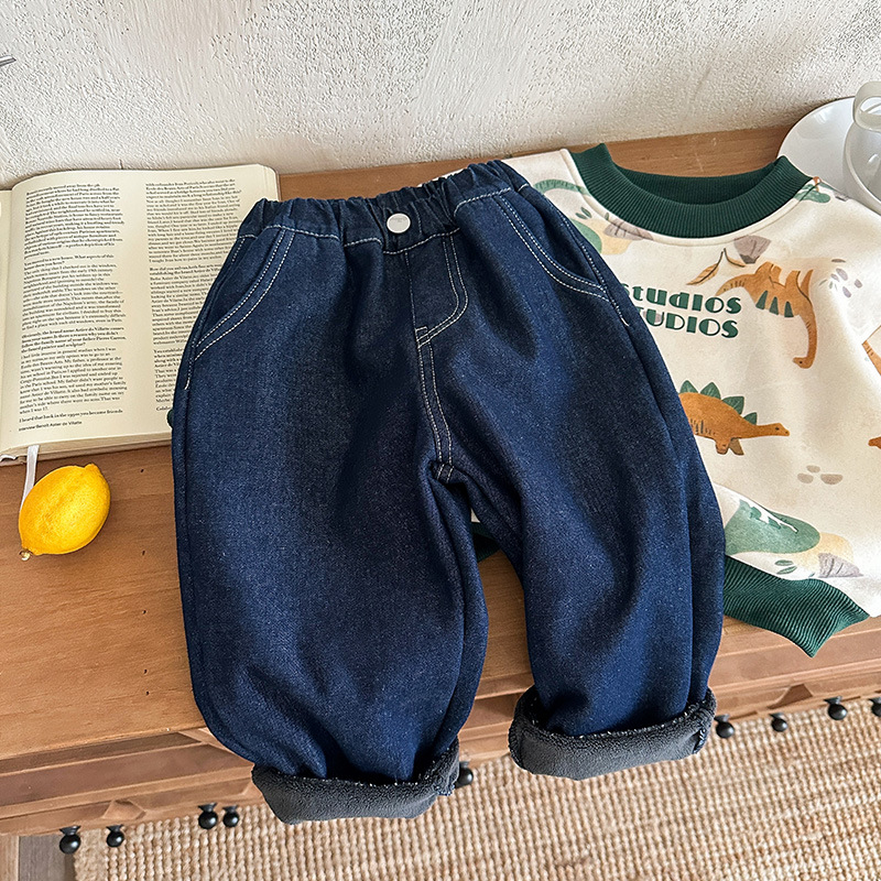 Jeanși pentru băieți cu căptușeală fleece, iarnă 2025, denim 100%, talie medie cu curea elastică, spălare cu enzime