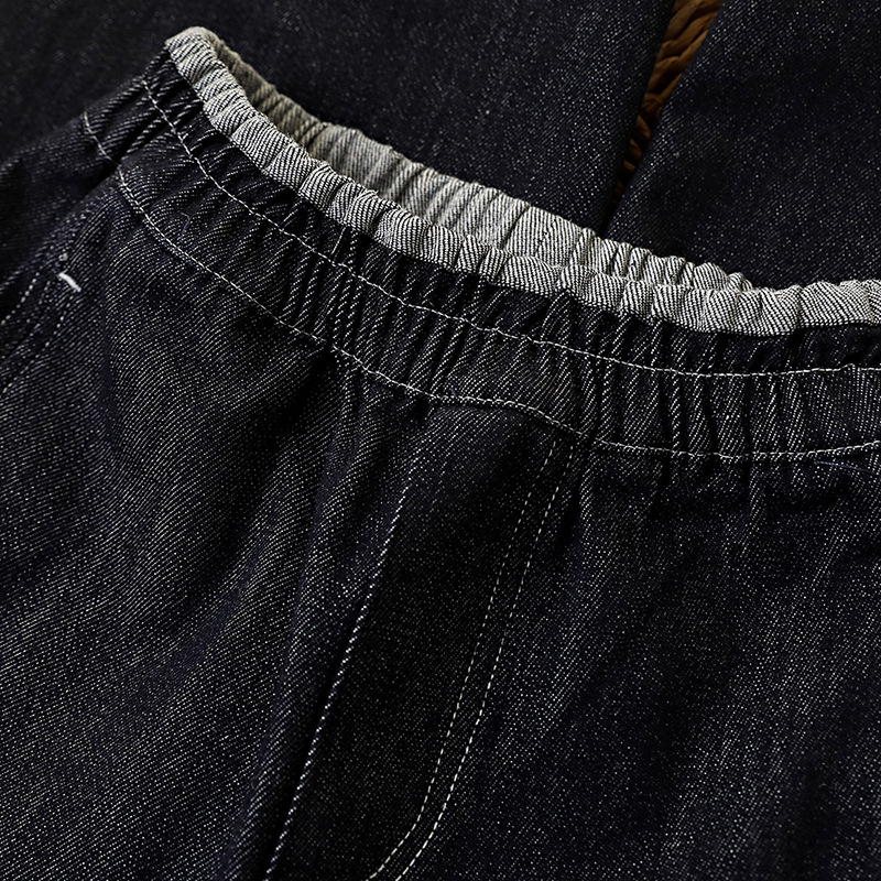 Dječje traperice za dječake — ležernog stila; sastav tkanine: 75% pamuk, 23% poliester, 2% elastan; srednji pojas; elastičan pojas; za dječake od 8 godina i starije