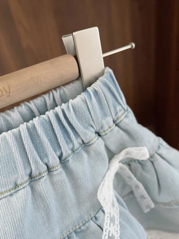 Mergaitėms džinsinė sijonėlis su nėrinių kaspinu, korėjietiško stiliaus, 70% medvilnė, pamušalas 30–50%, 3–8 metų amžiaus, vasara 2024