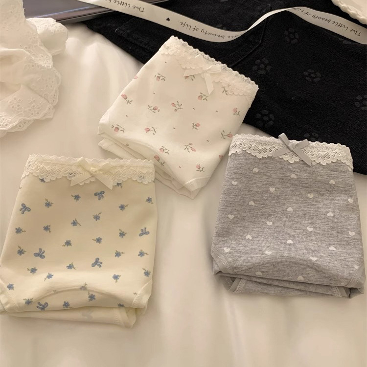 Ženske pamučne gaćice, srednji pojas, priljubljene uz bokove, antibakterijske i prozračne, pamucna podstava u preponi