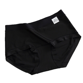 Šortevi srednje visine od ice silk s pamukom u gaći, prozračni, antibakterijski, brzo sušeći, smjesa najlona 50-70%