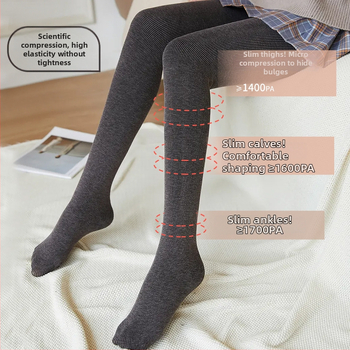 Moteriški vertikalūs dryžiai pavasario-rudens laikotarpiui, su kojomis, medvilnės mišinio, fleece įdėklas, raukštas mezgimas, vienas gabalas