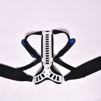 Korektor chrbtice – chrbátový pás s rámom z hliníkovej zliatiny, výstelka z mercerizovanej bavlny, zapínanie na Velcro