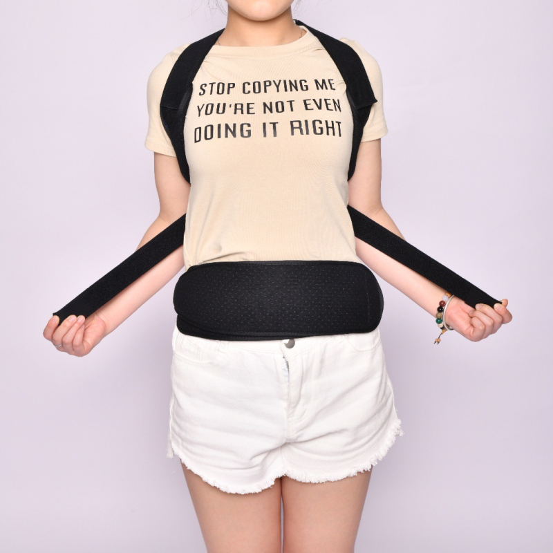 Korektor chrbtice – chrbátový pás s rámom z hliníkovej zliatiny, výstelka z mercerizovanej bavlny, zapínanie na Velcro