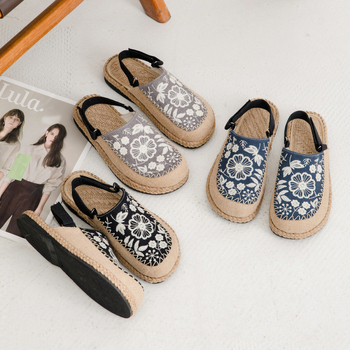 Rihmasandaalid linase ülemusega, õmmeldud lilled, etniline stiil, ümmargune varvas, puuvillane vooder