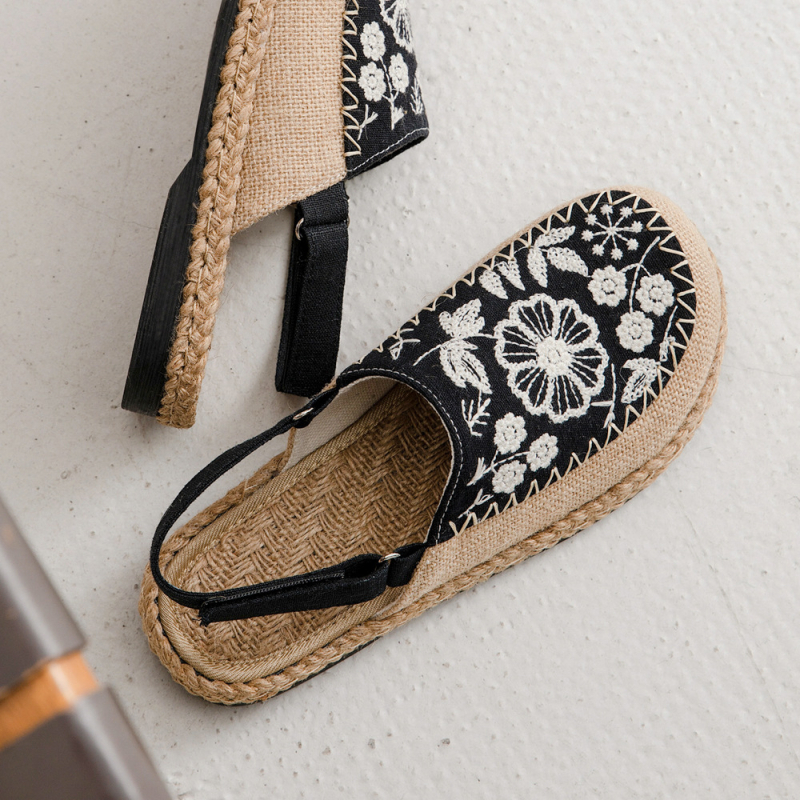 Rihmasandaalid linase ülemusega, õmmeldud lilled, etniline stiil, ümmargune varvas, puuvillane vooder