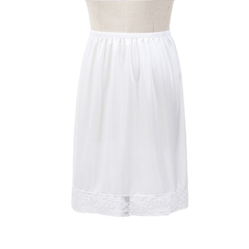 Podšitá slipová sukňa s čipkou lemom, nepriehľadná, ľahký vzhľad hodvábneho polyesteru