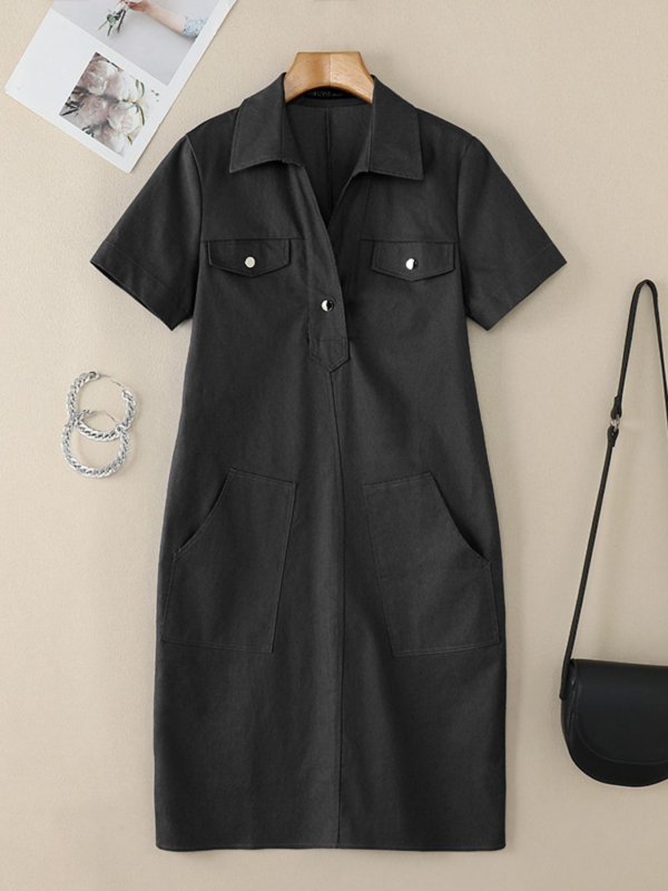 Denim ingruha gallérral, rövid ujjú, zsebekkel, gombokkal, középméretű hossz