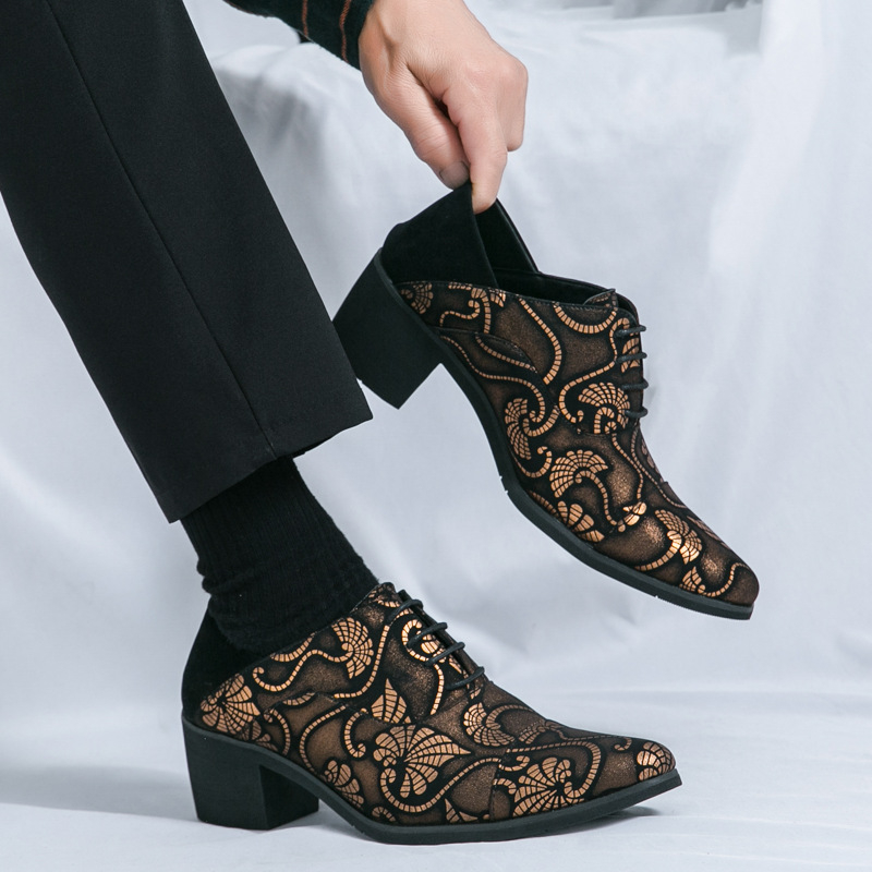 Brit stílusú férfi öltönycipő, kerek orr, 6-8 cm magas sarok, TPU felsőrész, gumírozott talp, virágos mintázat