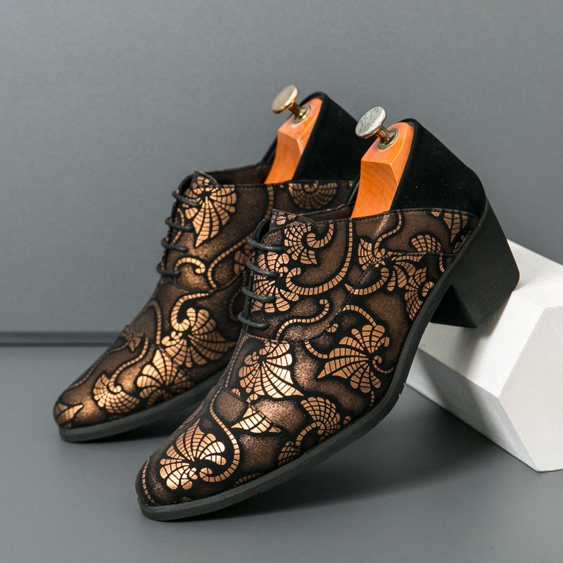 Brit stílusú férfi öltönycipő, kerek orr, 6-8 cm magas sarok, TPU felsőrész, gumírozott talp, virágos mintázat