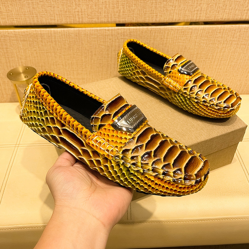 Loafers unisex cu ciucuri, model dungat, din piele naturală de vită, talpă din cauciuc, căptușeală PU respirabil